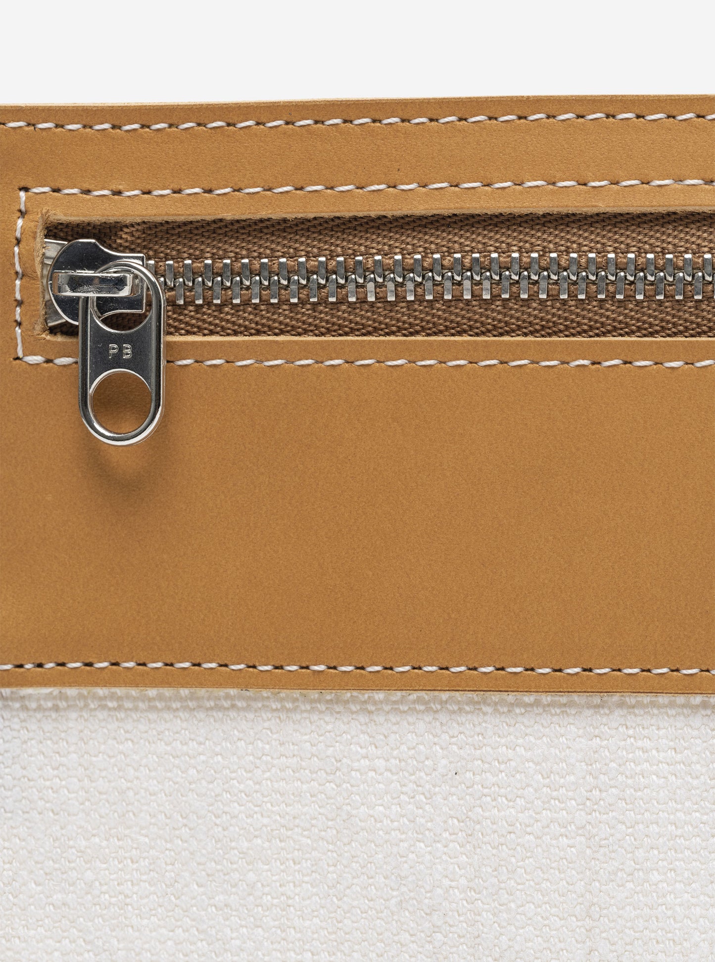 AB 125 Pouch Light Tan