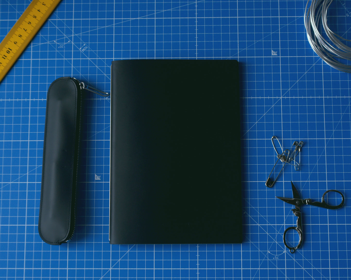 PX 1 Notebook Black