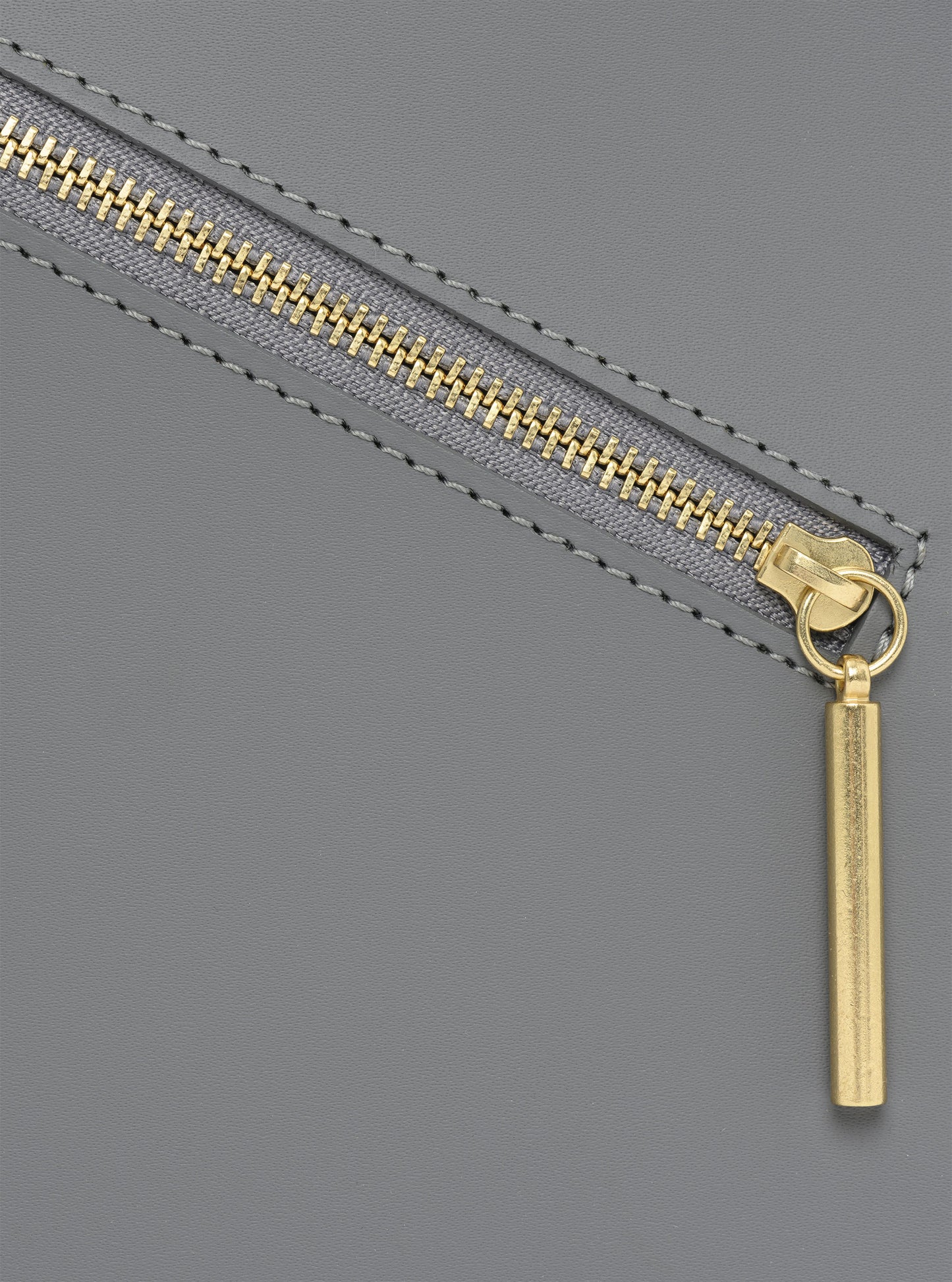 AB 112 Crossbody Bag Asphalt