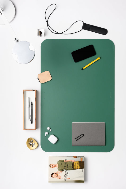 PB 0110 x LAMY LP 1.11 Desk Mat Frosty Green
