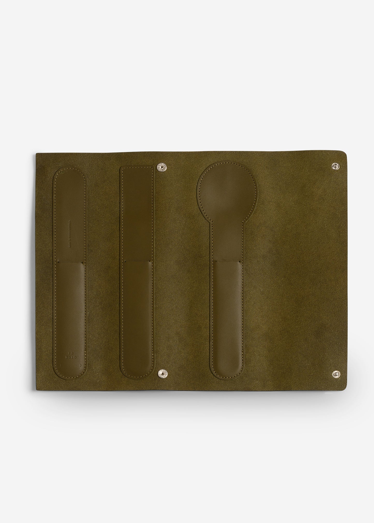 PB 0110 x MONO Cutlery Dark Olive