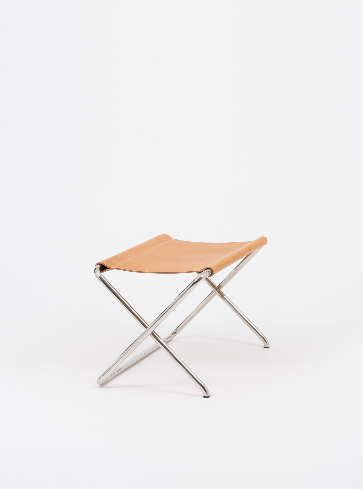 Tecta Stool PB 0110 x TECTA C4 Stool Light Tan