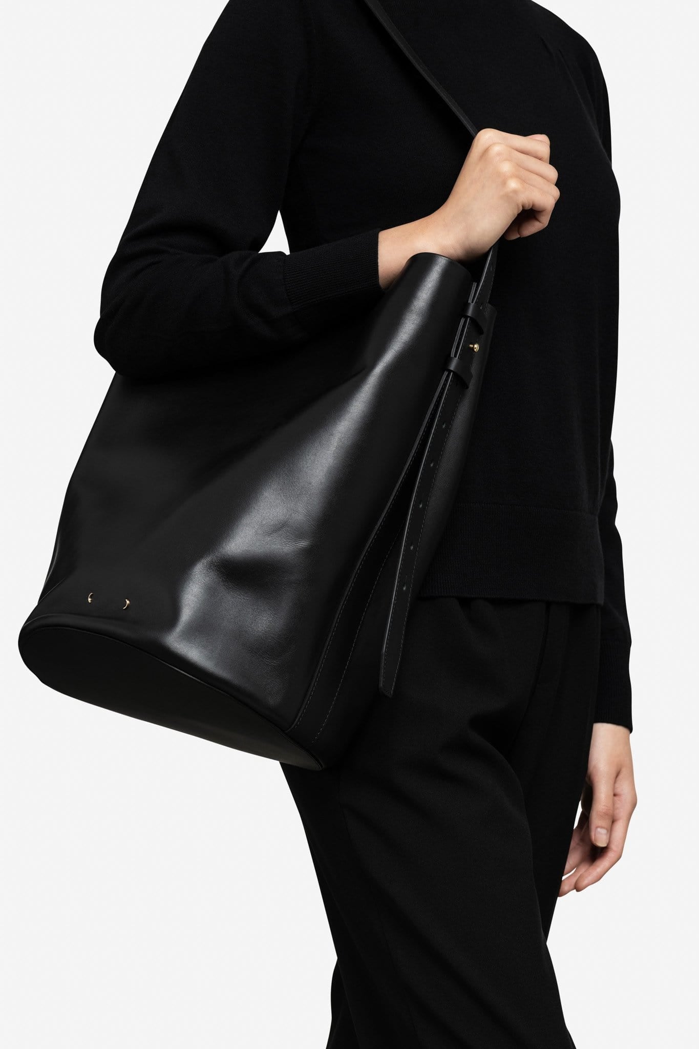 Soft aniline leather shoulder bag - AB 91.1 in black by PB0110 – PB 0110